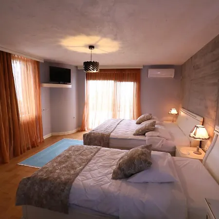1 Maji Hotel Pogradec