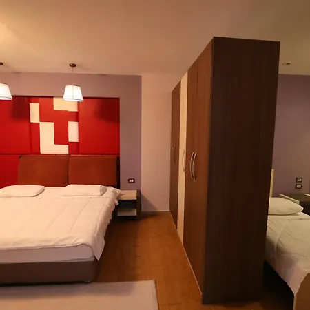 Hotel 1 Maji Pogradec