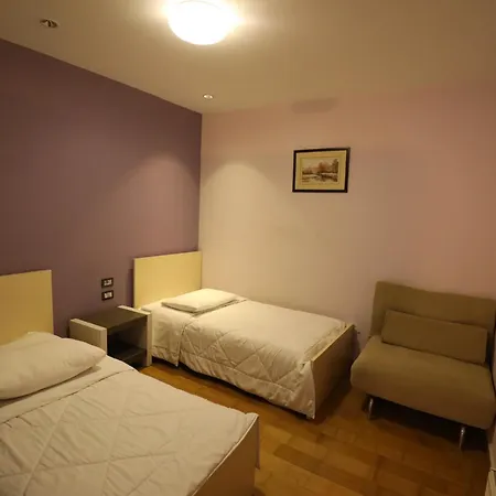 1 Maji Pogradec