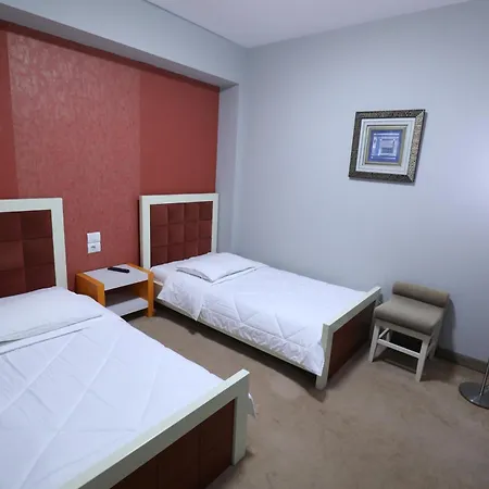 فندق 1 Maji بورغراديك