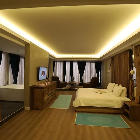 Hotel 1 Maji