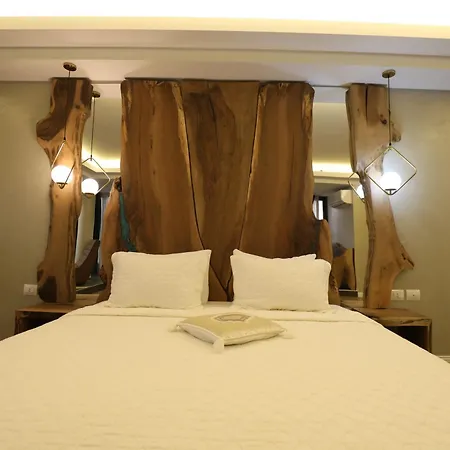 Hotel 1 Maji 4*