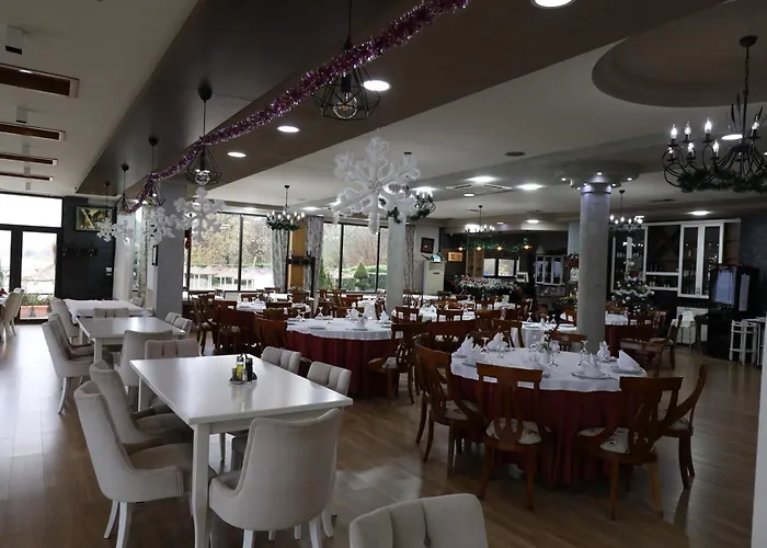 1 Maji Hotel Pogradec