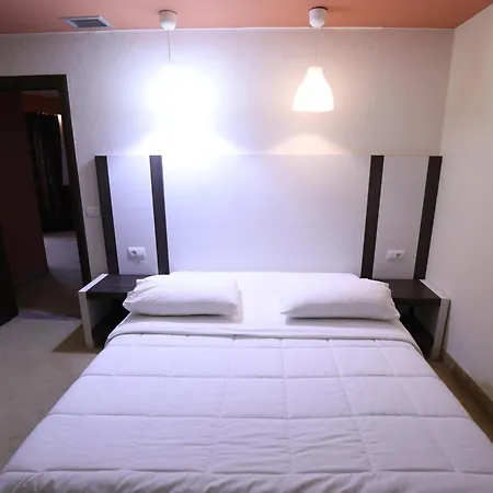 1 Maji Hotel Pogradec