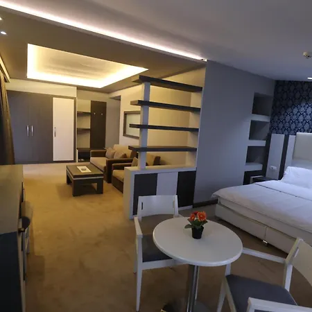 1 Maji Hotel Pogradec