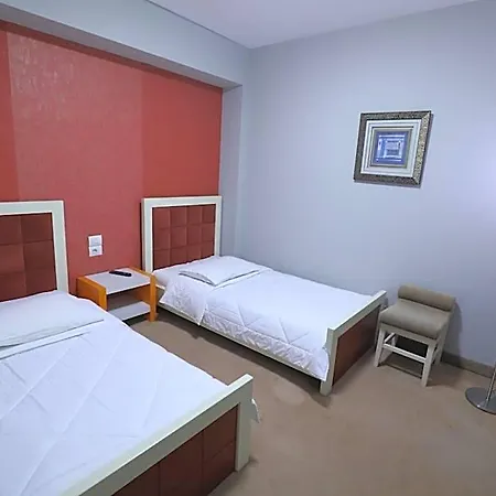 Hotell 1 Maji Pogradec