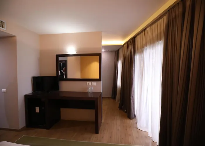 1 Maji Hotel Pogradec
