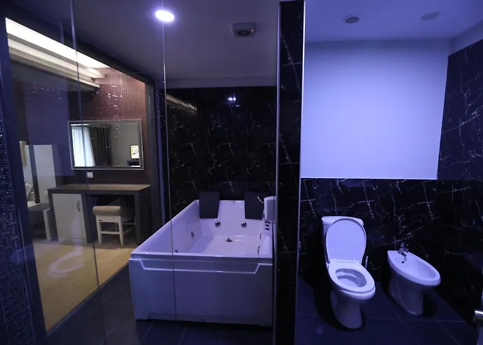 1 Maji Hotel Pogradec